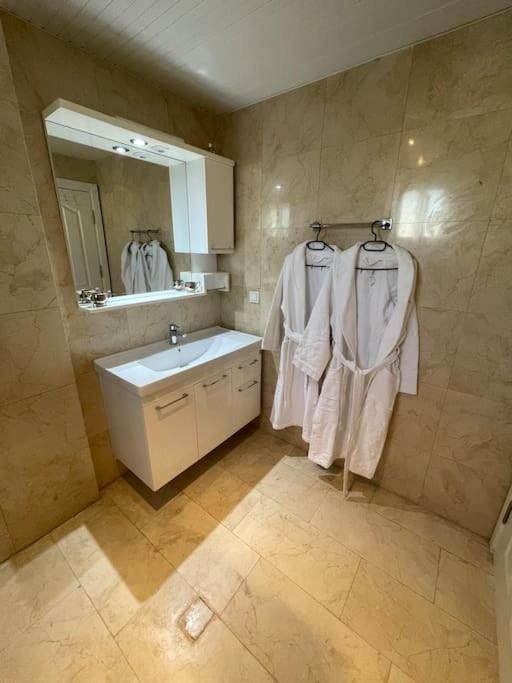 Excellent 3 Storey Villa With A Swimming Pool Belek Eksteriør bilde